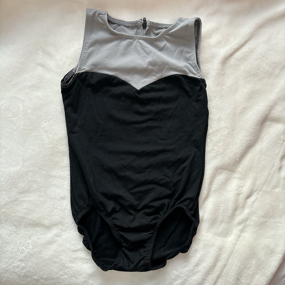 barely worn t-wear ballet leotard with a sweetheart neckline pattern